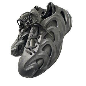Adidas Black AdiFOM‎ Q Sz 5.5 Shoes With Lace-Up Closure & Iconic Design